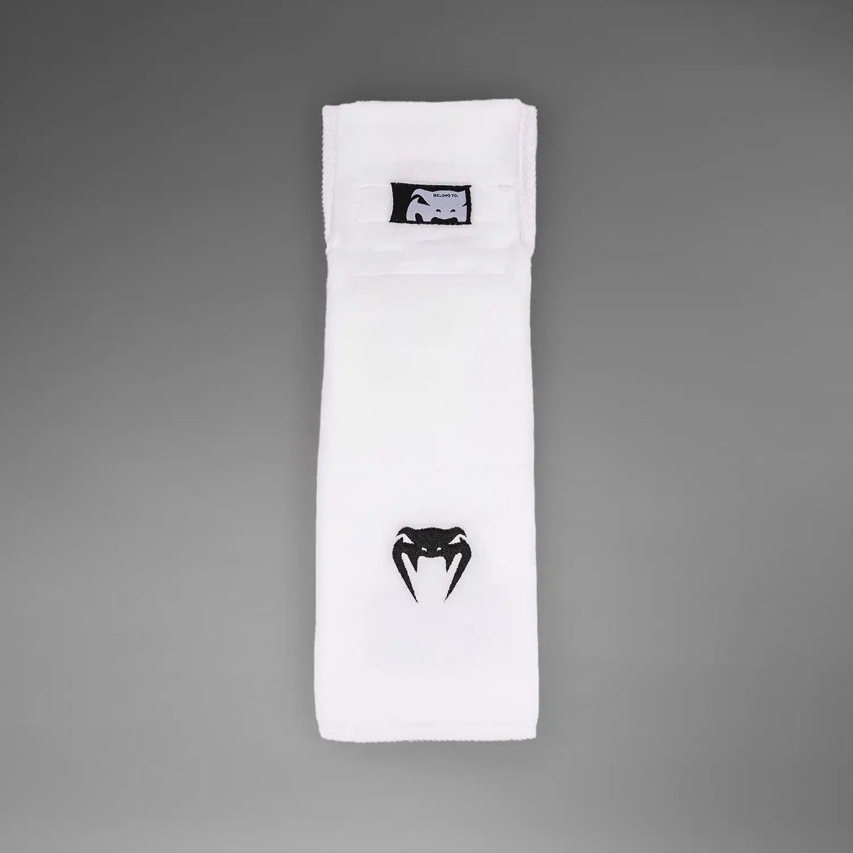 Venum Lineup Football Towel - White/Black