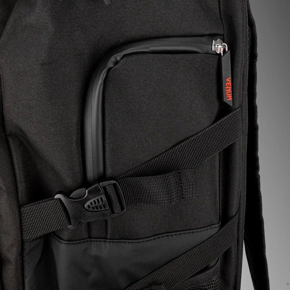 Venum Challenger Xtrem Evo BackPack (50-63L) - Black/Red