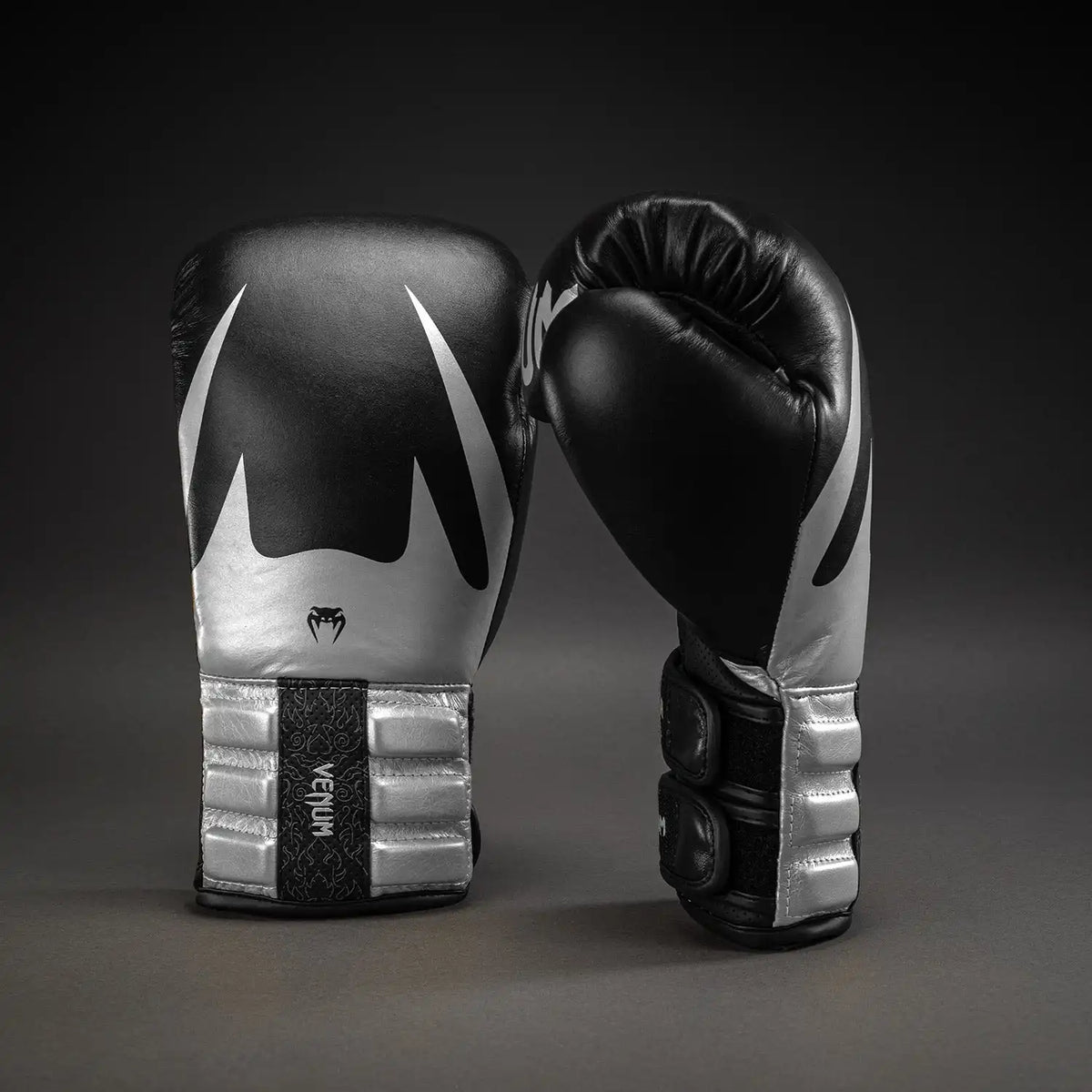 Venum Reverso Boxing Gloves – Black/Silver