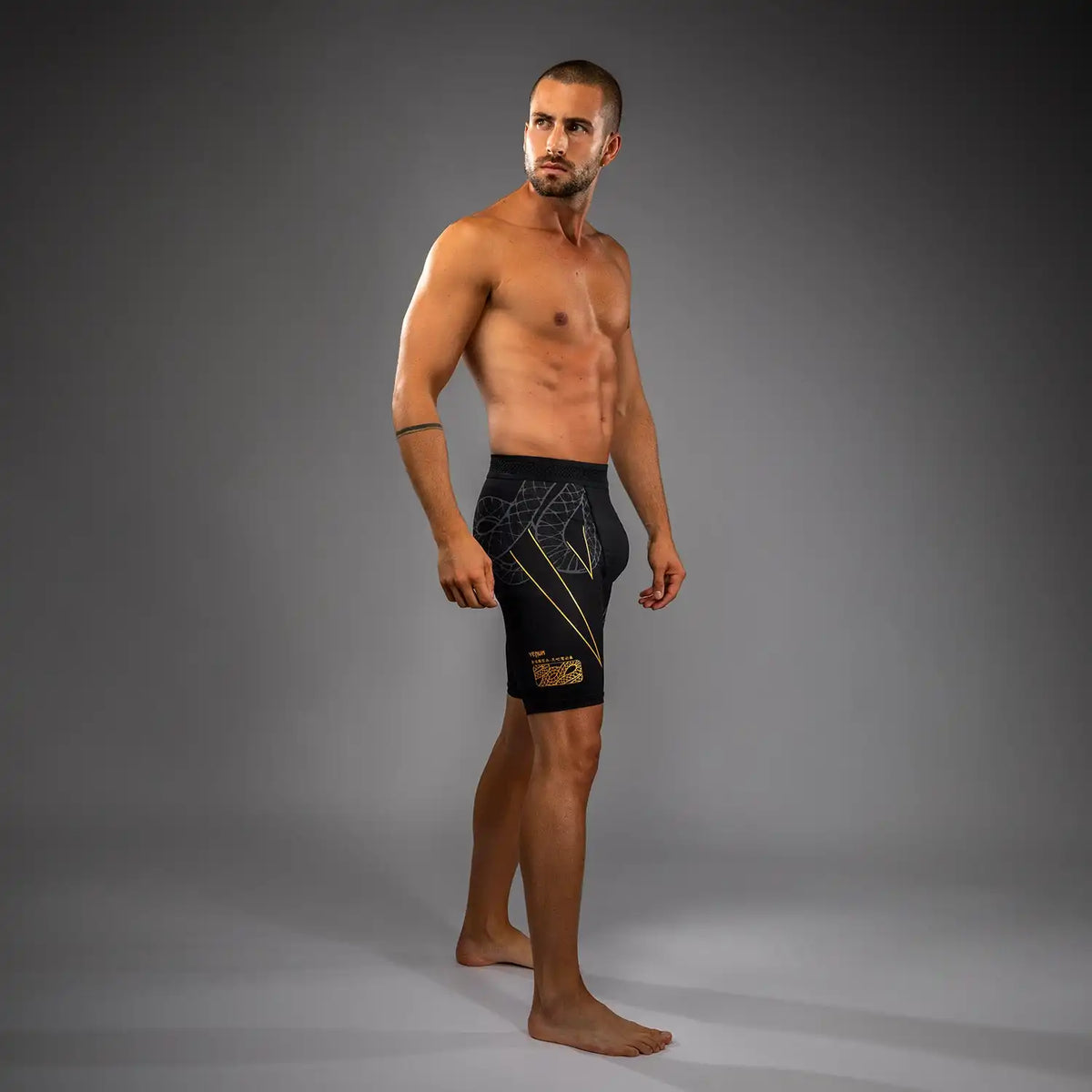 Venum Serpenti Vale Tudo Shorts - Black/Silver/Gold