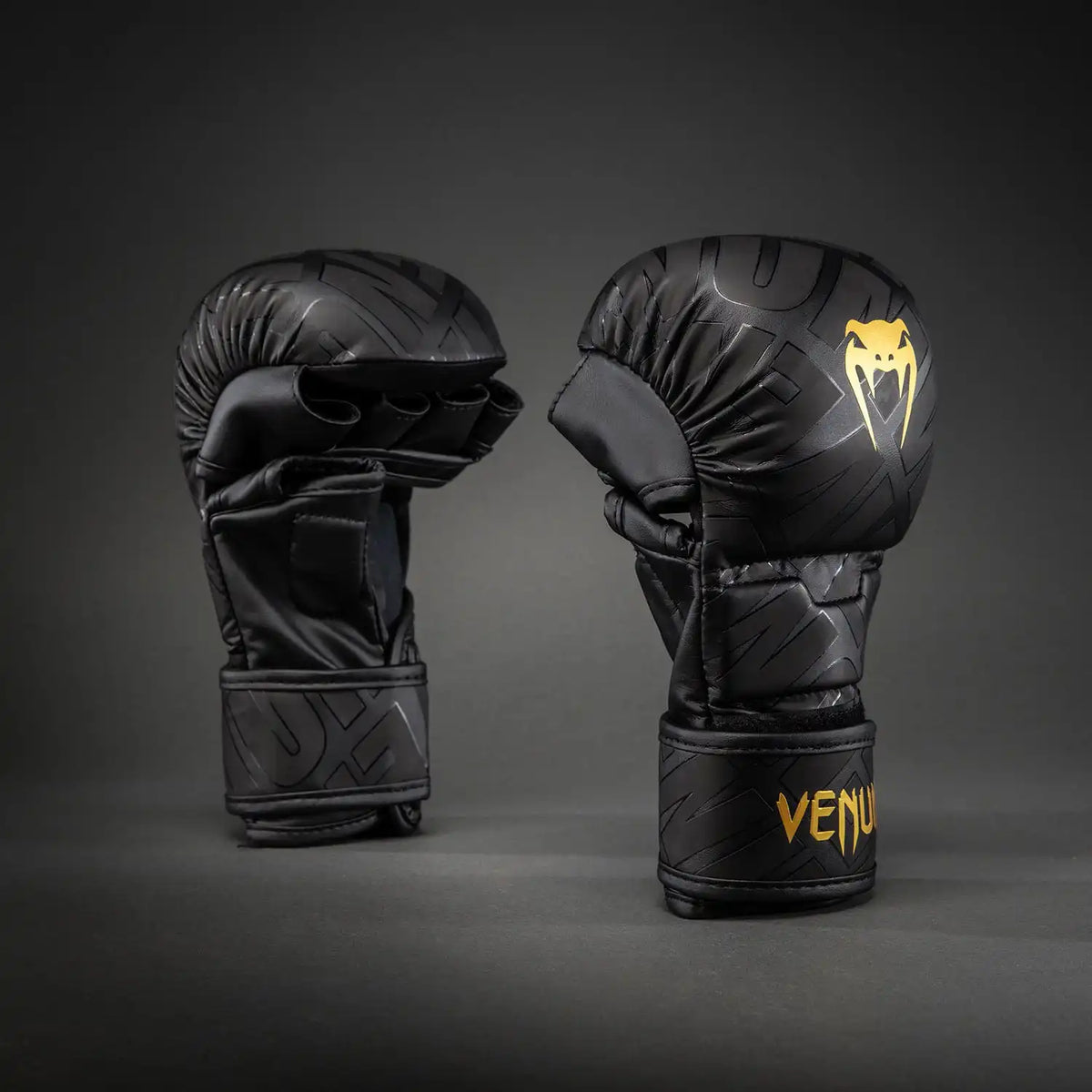 Venum Contender 1.5 XT 3D Sparring Gloves - Black/Gold