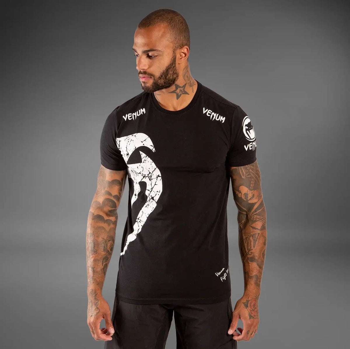 Venum Giant T-shirt - Black