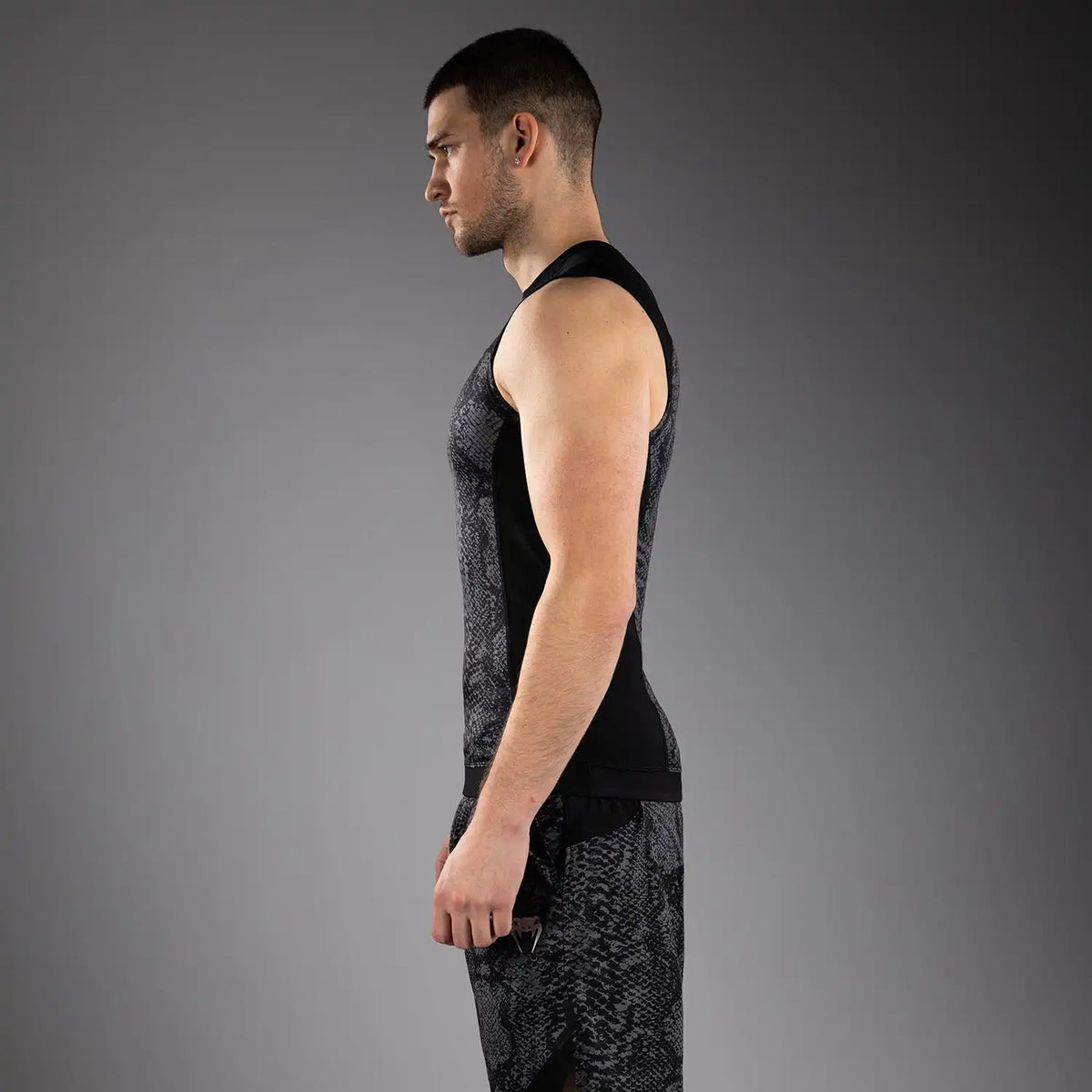 Venum G-Fit Scales Sleeveless Rashguard - Black/ Charcoal Grey