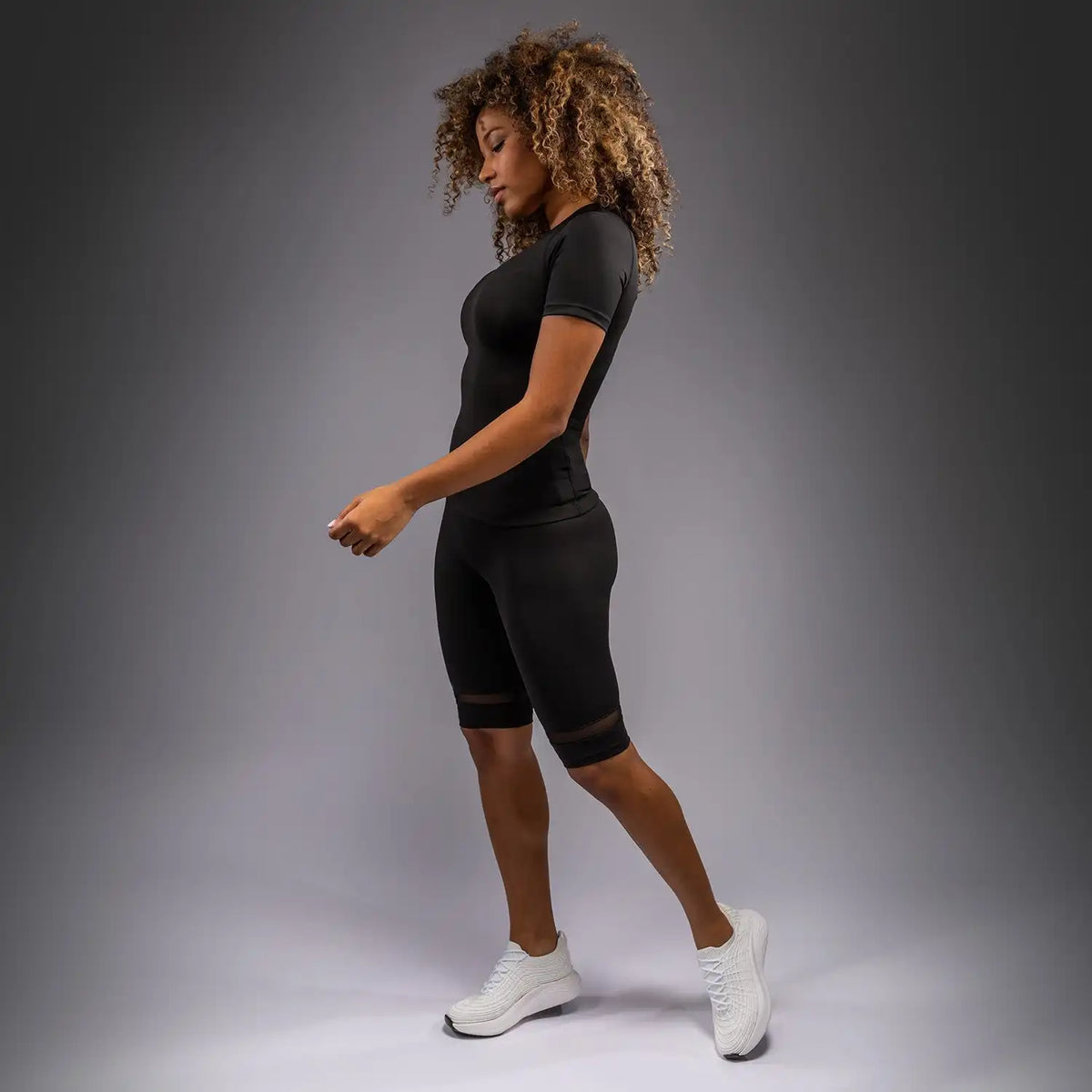 Venum Halo Women's Rashguard Short Sleeves - Black