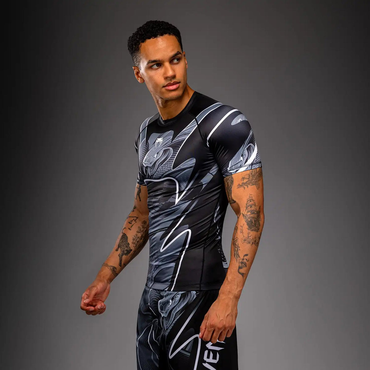 Venum Crimson Viper 2.0 Short Sleeve Rashguard - Black/Grey