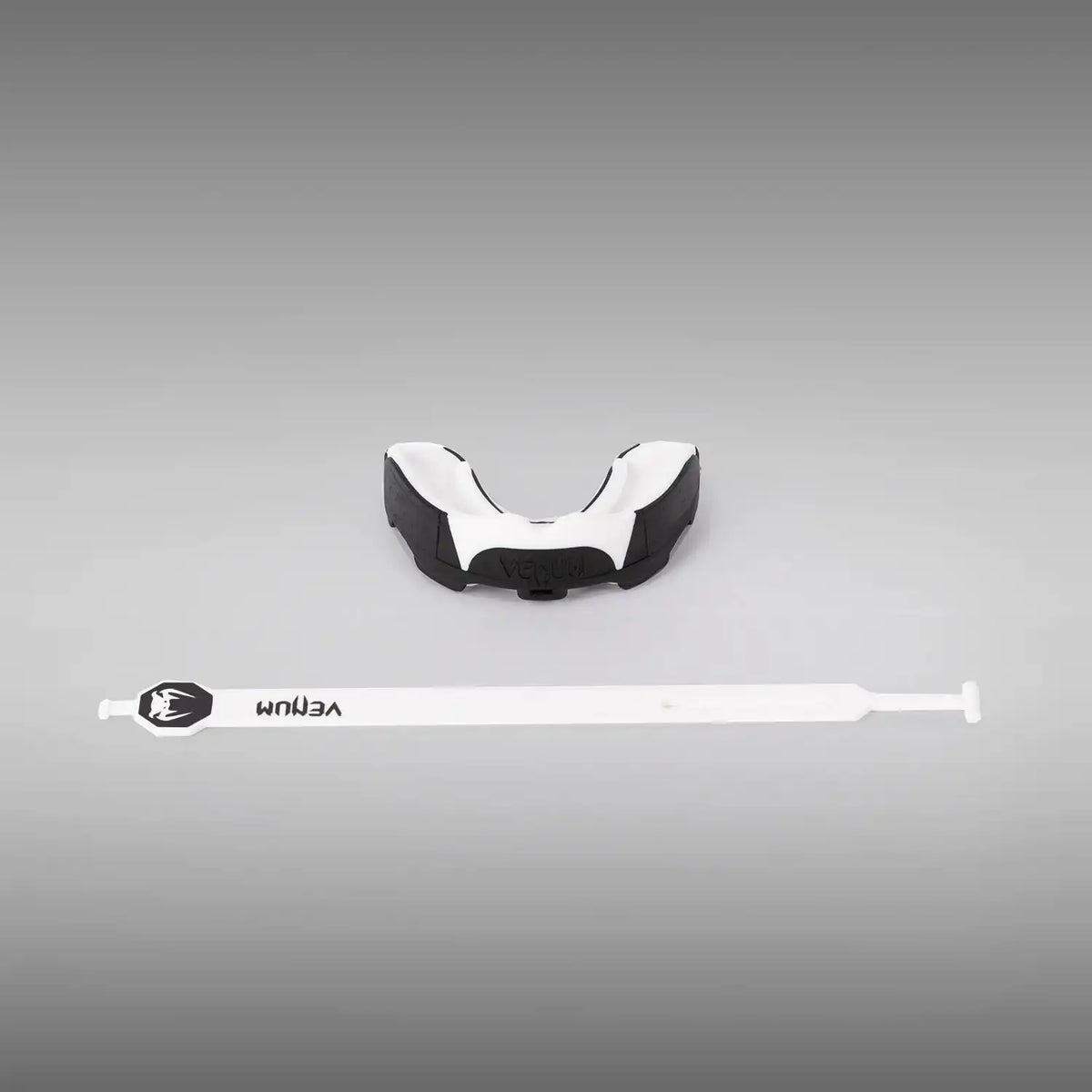 Venum Predator Mouthguard Strap/Straples - Black/White