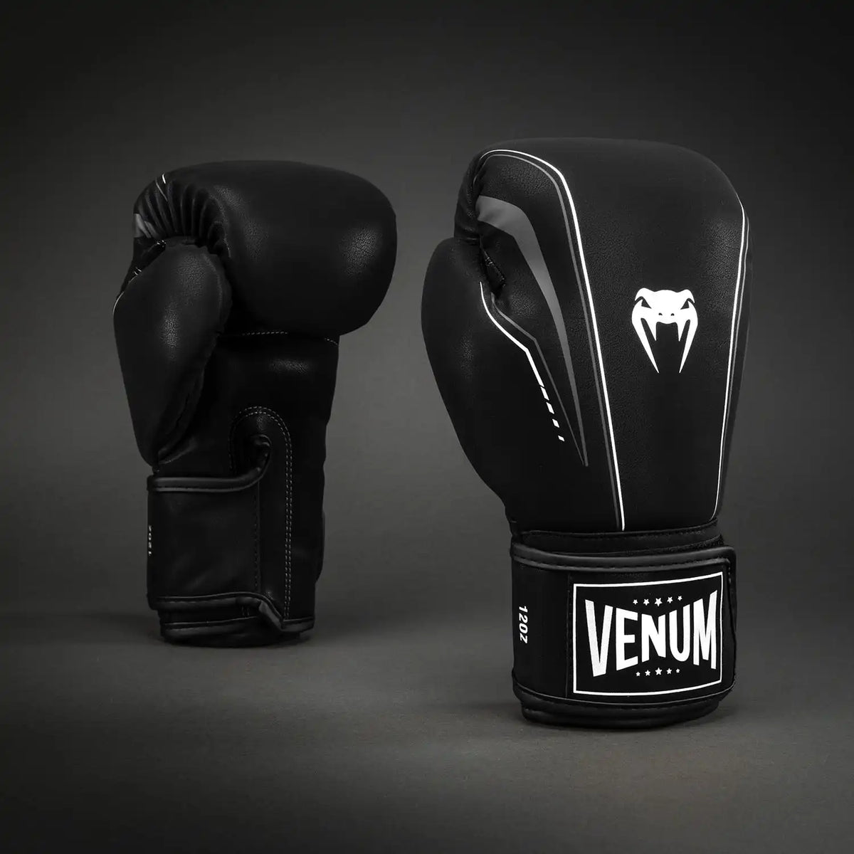 Venum Streamline Boxing Gloves - Black/White