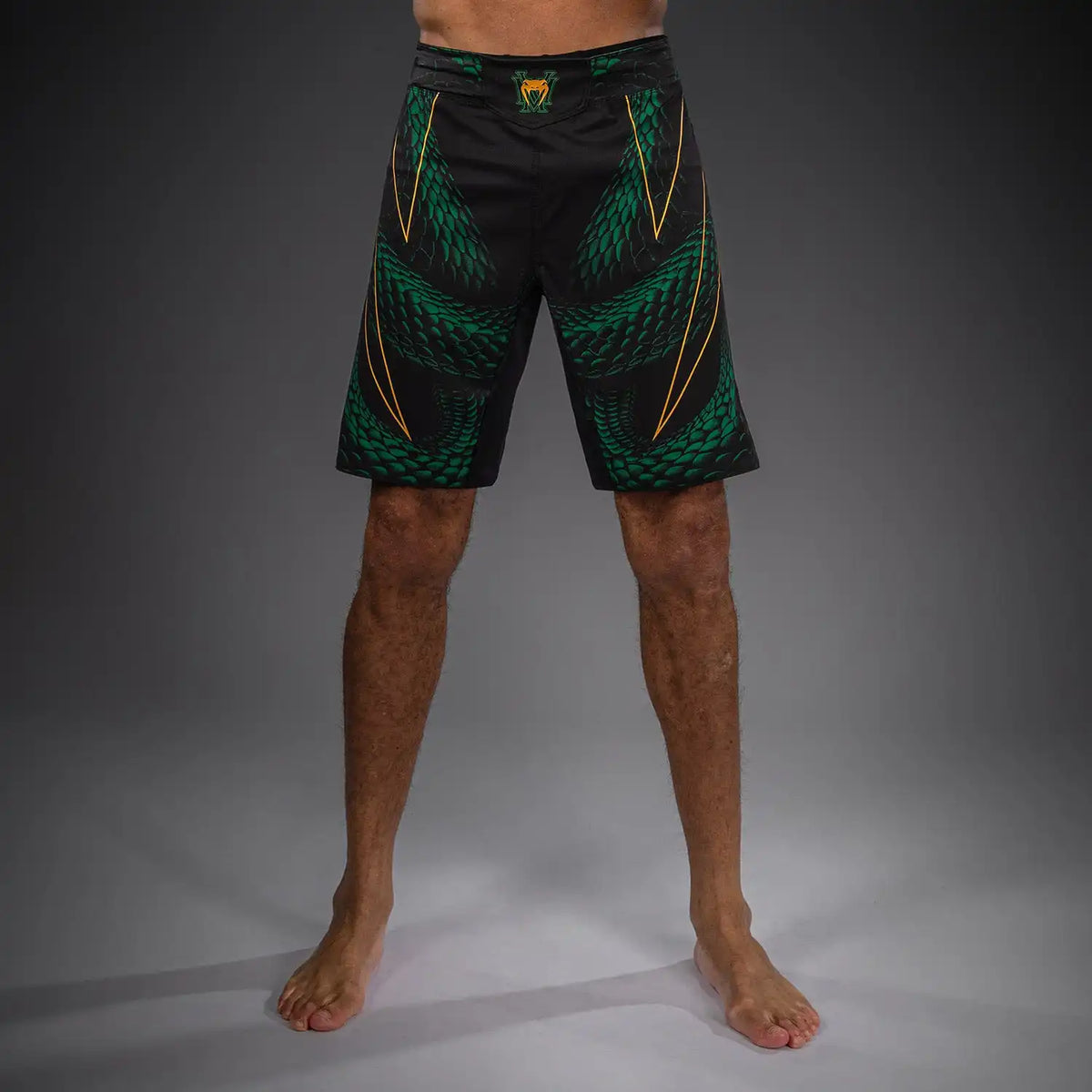 Venum Matupa Fightshorts - Black/Green/Gold