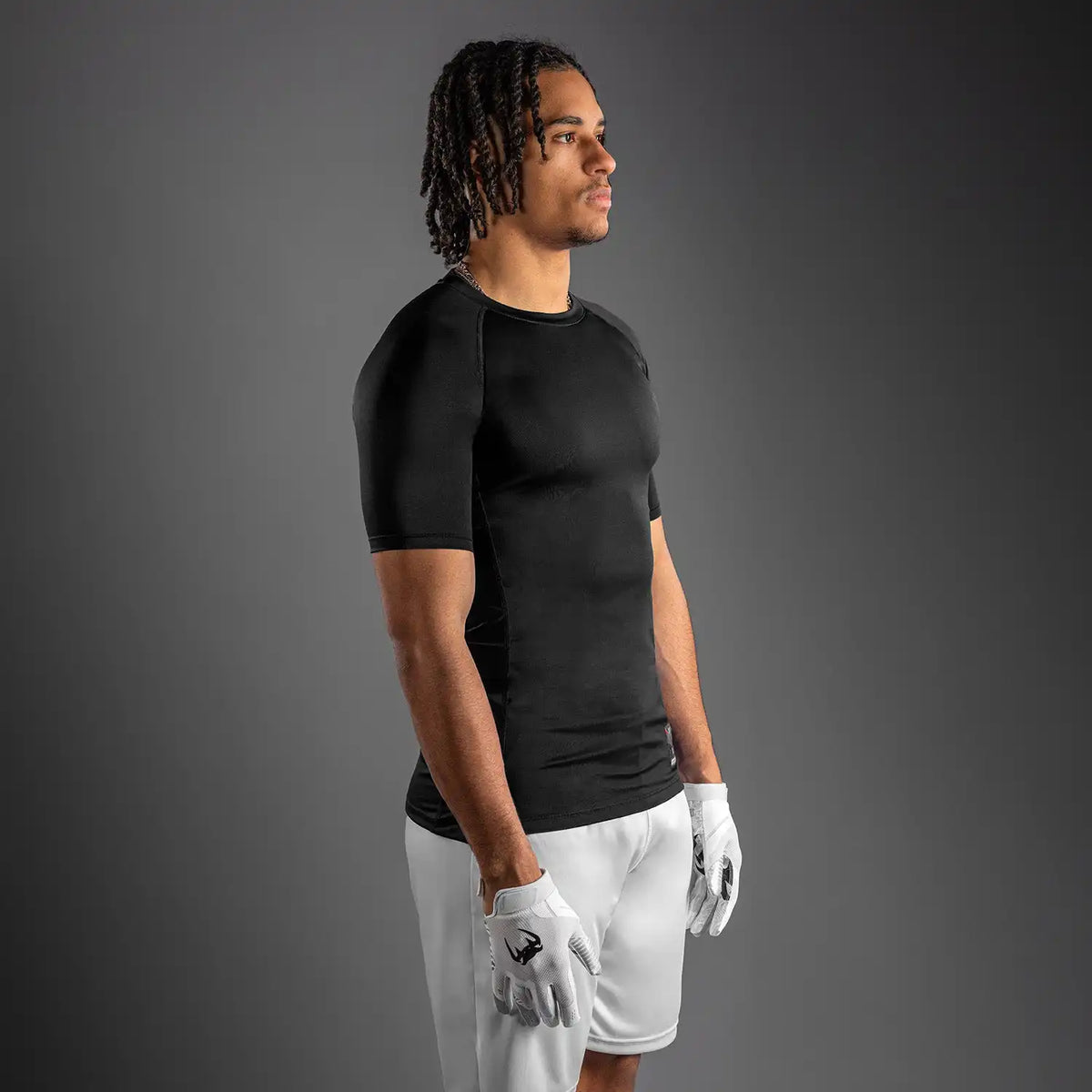Venum Lineup Half Sleeve Compression Shirt - Black/White
