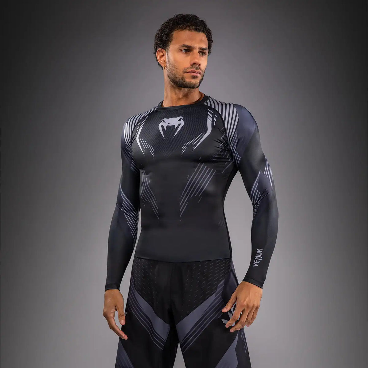Venum No-Gi 6.0 Long Sleeve Rashguard - Black/Grey
