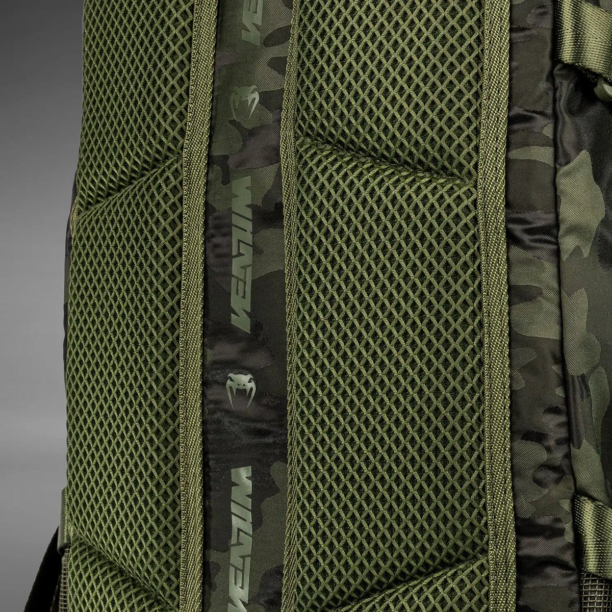 Venum Challenger Pro BackPack (20-25L) - Khaki/Camo