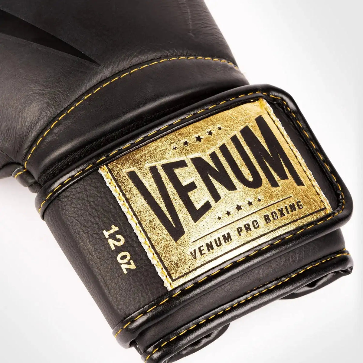 Venum Giant 2.0 Pro Boxing Gloves Velcro - Black/Black-Gold